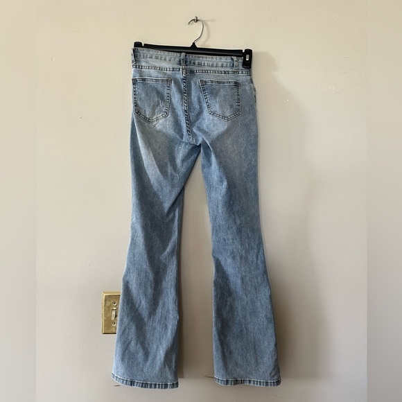 Womens SHEIN flare jeans 4 - Picture 3 of 3